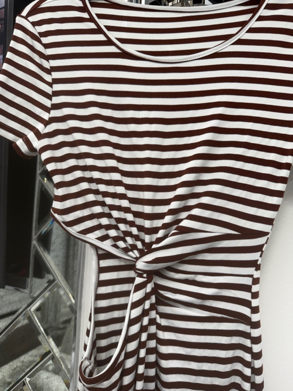 SHEIN Striped Twist-Front side cut out Short Sleeve Dress in Brown & White - Picture 4 of 6